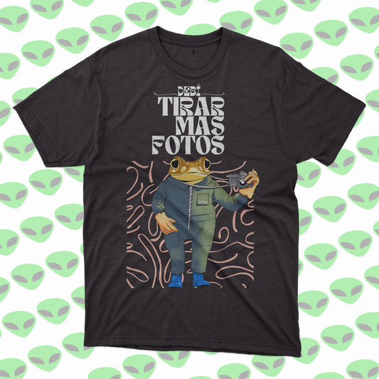 Playera Bad Bunny Rana DtMF Cámara