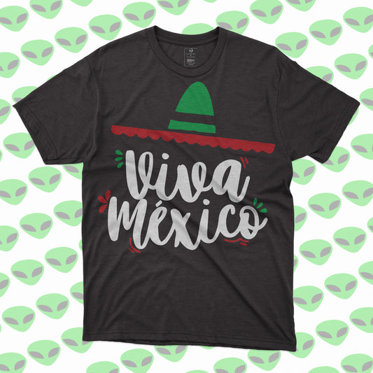 Playera Viva México con Sombrero Verde Diseño en Colores Patrios para el 15 y 16 de Septiembre