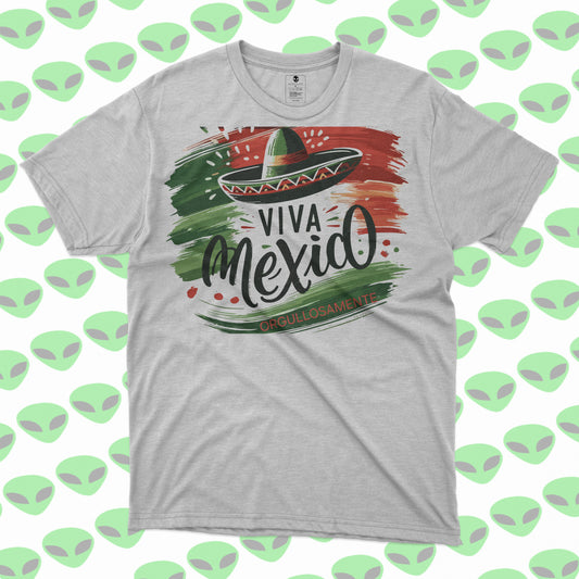Playera Viva México con Sombrero y Colores Patrios